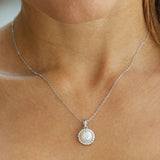 Freshwater pearl halo pendant with chain